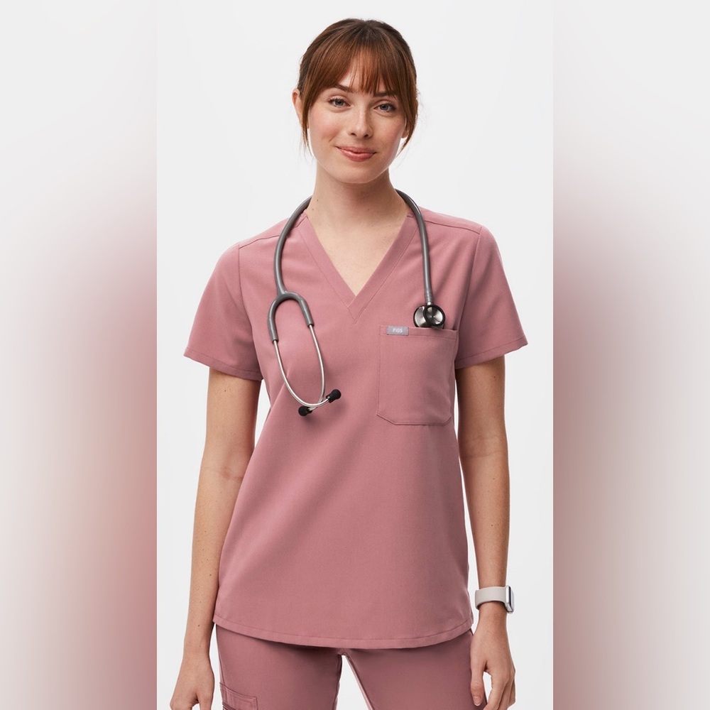 Figs Mauve Catarina One-Pocket Scrub Top